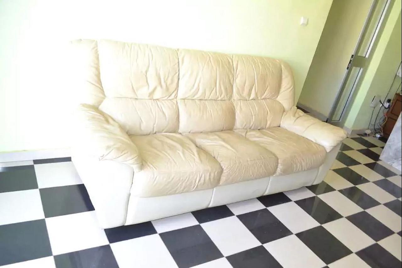 Liza Hotel Yaoundé Buitenkant foto