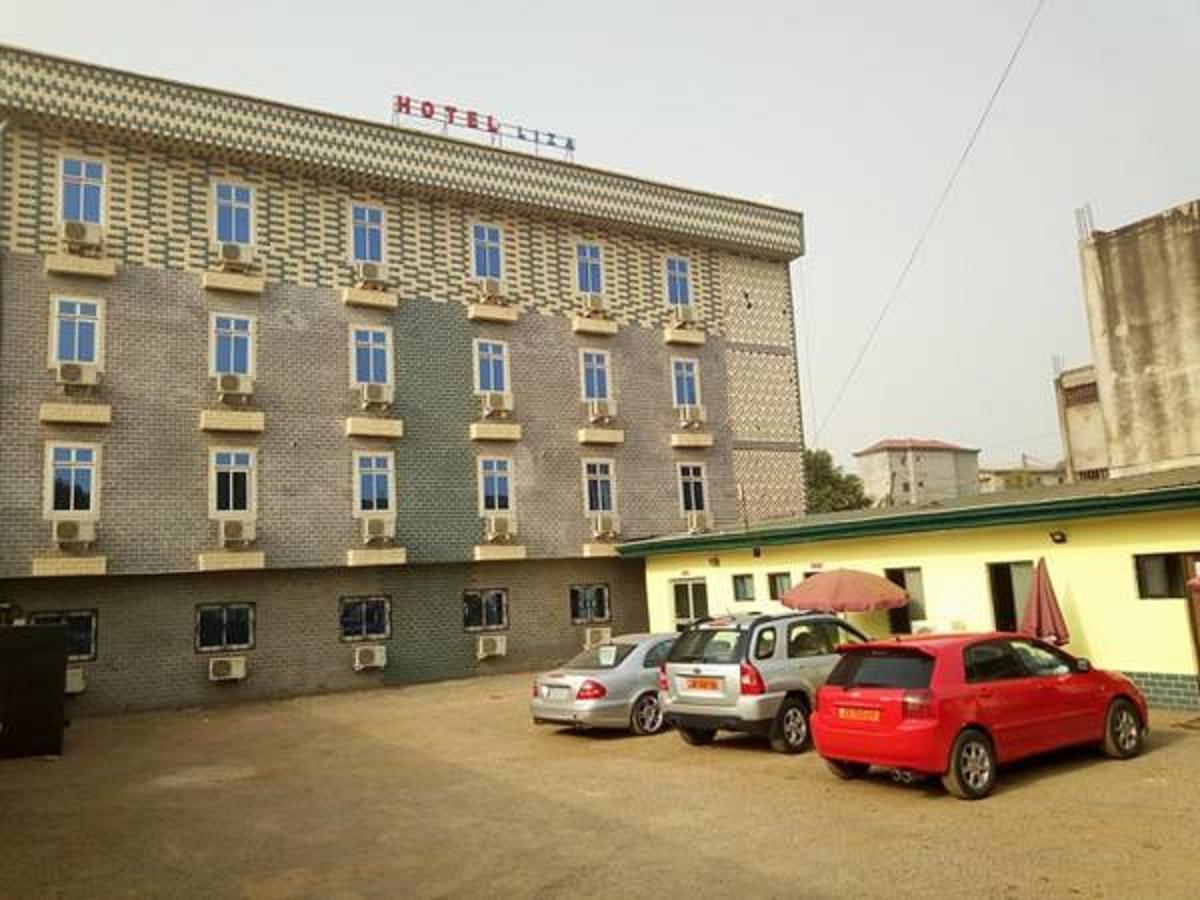Liza Hotel Yaoundé Buitenkant foto
